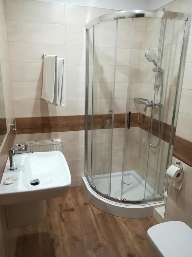 Zajazd Podjadek Osjaków Buitenkant foto